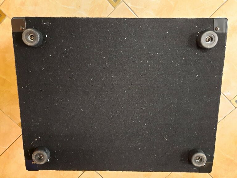 SKYTEC SMW15 SUBWOOFER