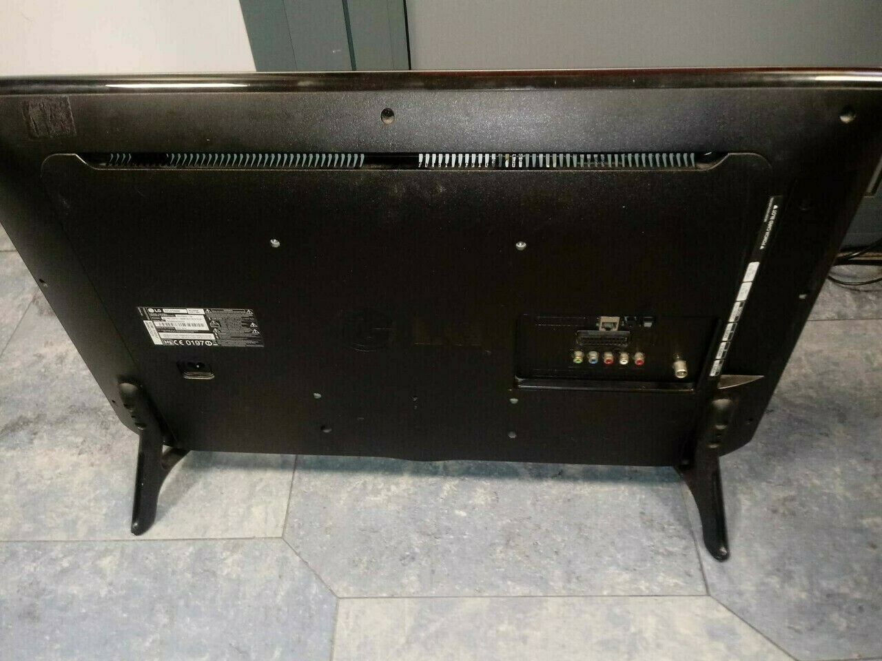 telewizor-lg-32lf5800-marka-lg