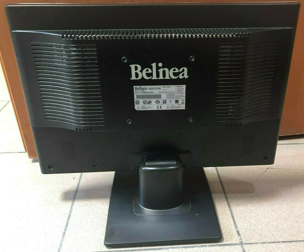monitor-belinea-1925-s1w-stan-uzywany