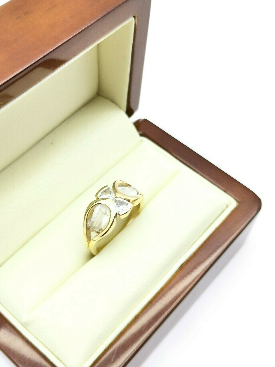 zloty-gruby-pierscionek-zdobiony-oczkami-14kt-material-15835-2