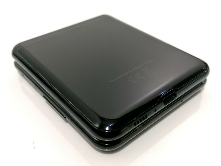 TELEFON SAMSUNG GALAXY Z FLIP