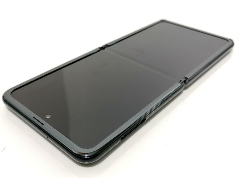 TELEFON SAMSUNG GALAXY Z FLIP