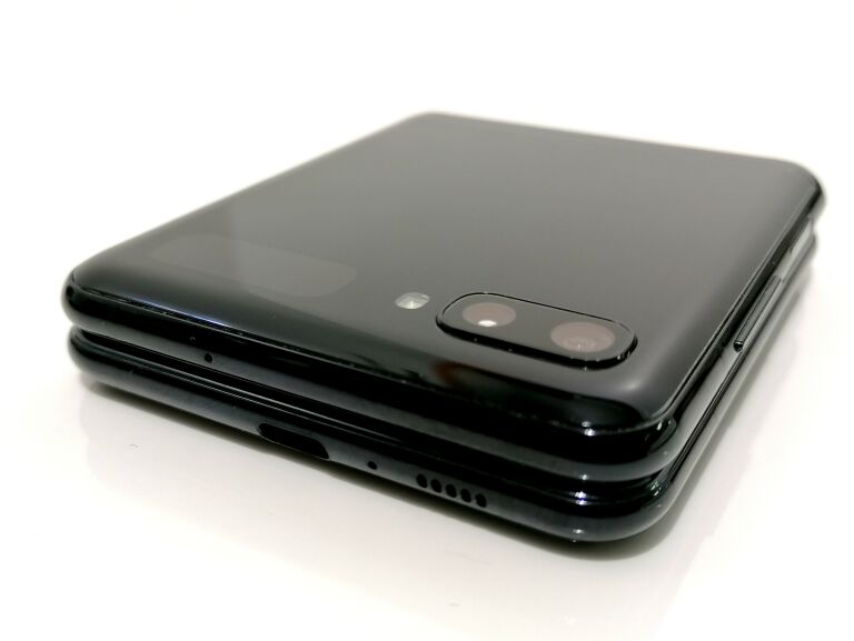 TELEFON SAMSUNG GALAXY Z FLIP