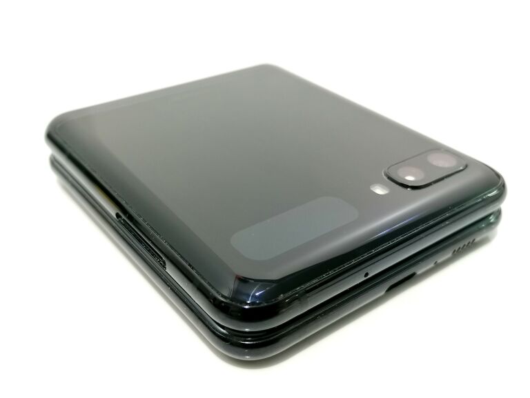 TELEFON SAMSUNG GALAXY Z FLIP