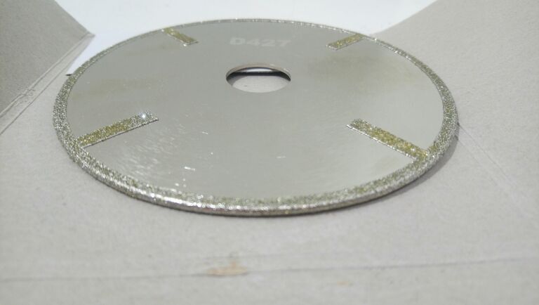 TARCZA DIAMENTOWA MARBAD D427 /125 X 22,2 / PD-C