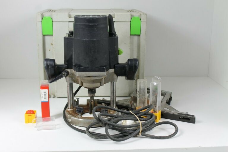 FREZARKA FESTOOL OF 2000 E/1 Z WALIZKĄ