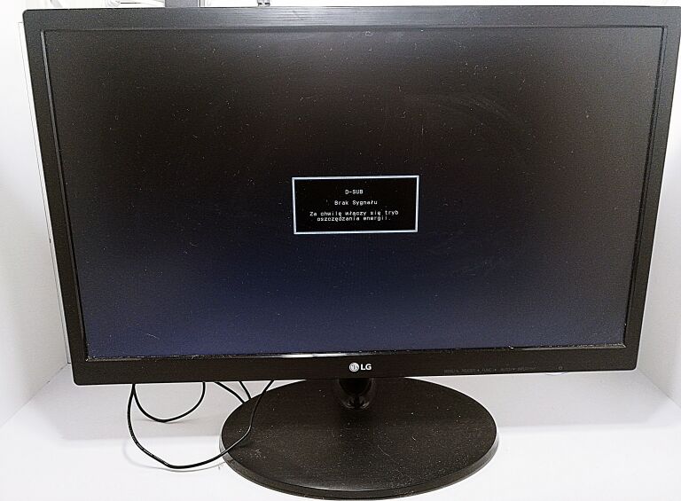 MONITOR LG 22M38A LED (2017) POLECAM