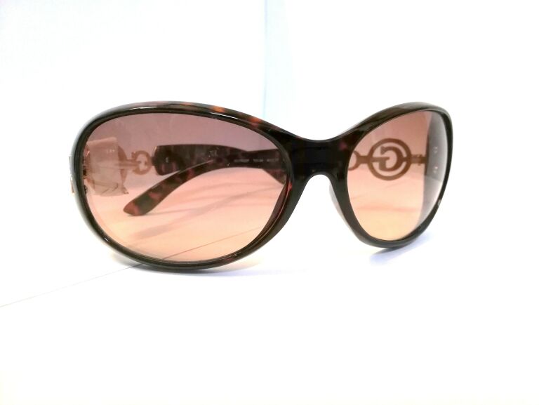 OKULARY GUESS