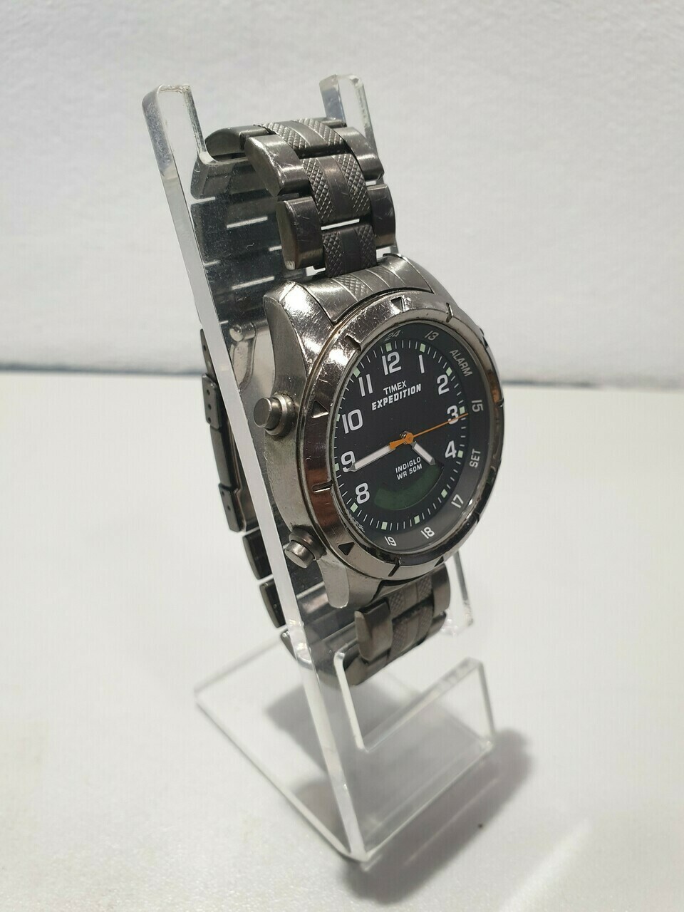 zegarek-timex-expedition-t49827-stan-uzywany