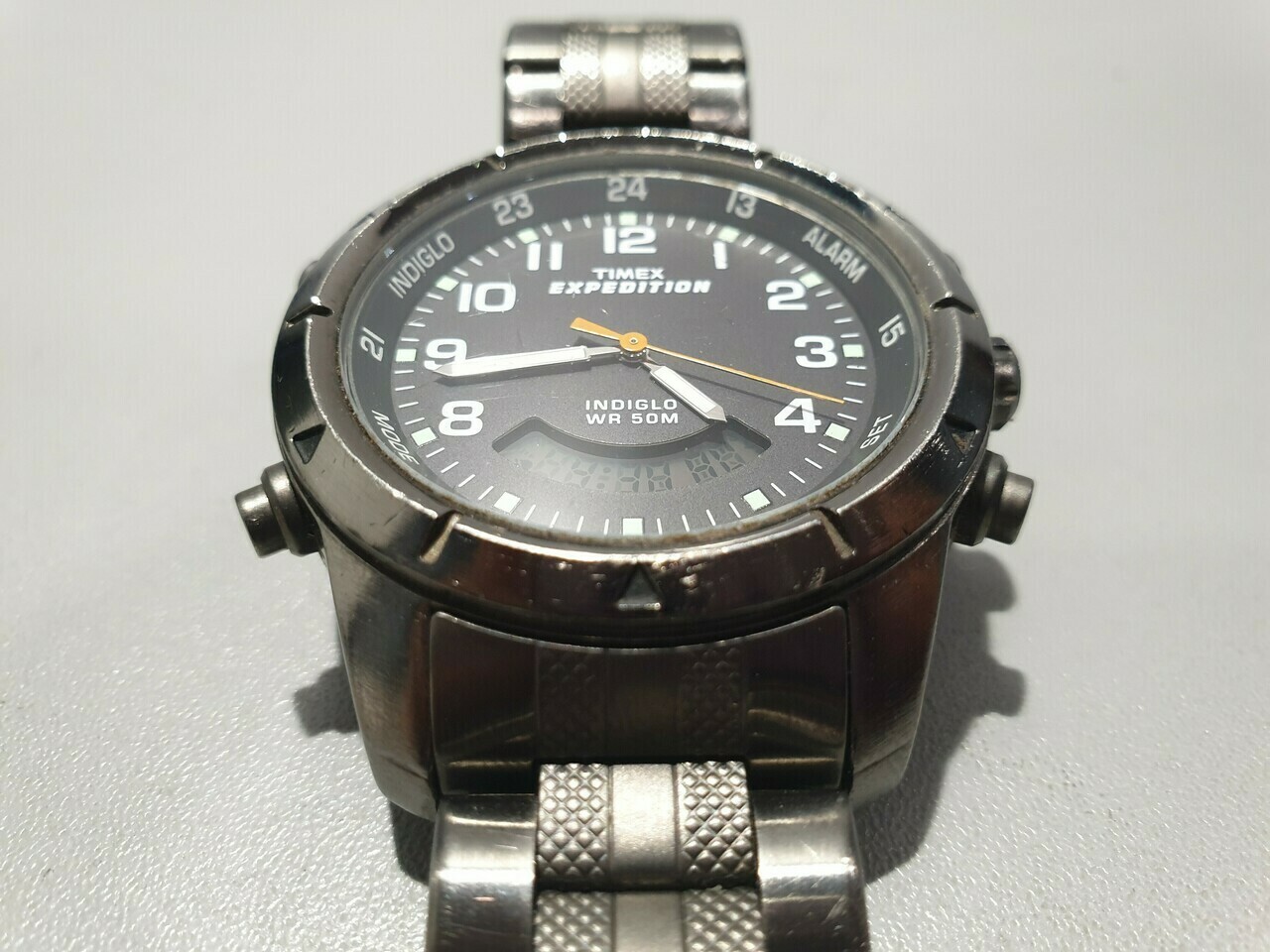 zegarek-timex-expedition-t49827-marka-timex