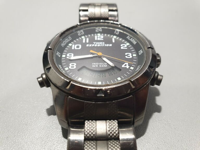 ZEGAREK TIMEX EXPEDITION T49827