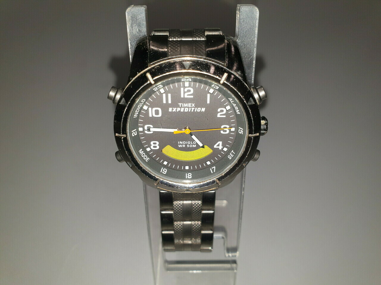 zegarek-timex-expedition-t49827-typ-nareczny