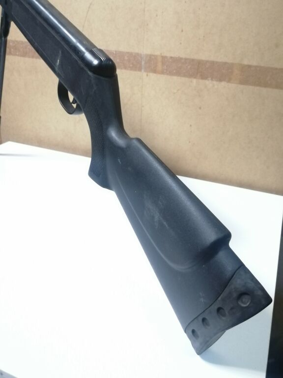 WIATRÓWKA KARABIN NACIĄG KANDAR WF600P 5,5MM