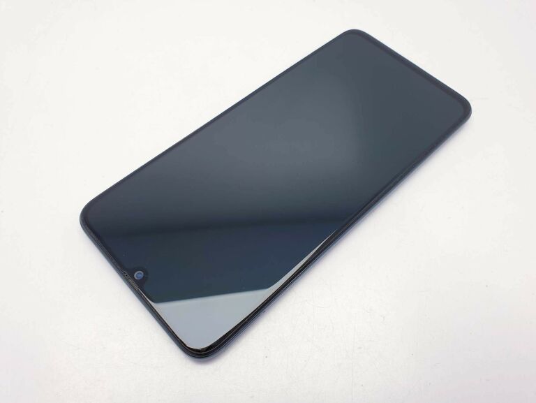 samsung-galaxy-a70-6128gb-67-4500mah-32mpx-opis-typ-smartfon