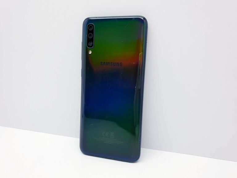 samsung-galaxy-a70-6128gb-67-4500mah-32mpx-opis-kod-producenta-a70