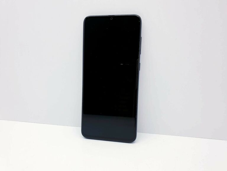 samsung-galaxy-a70-6128gb-67-4500mah-32mpx-opis-stan-uzywany