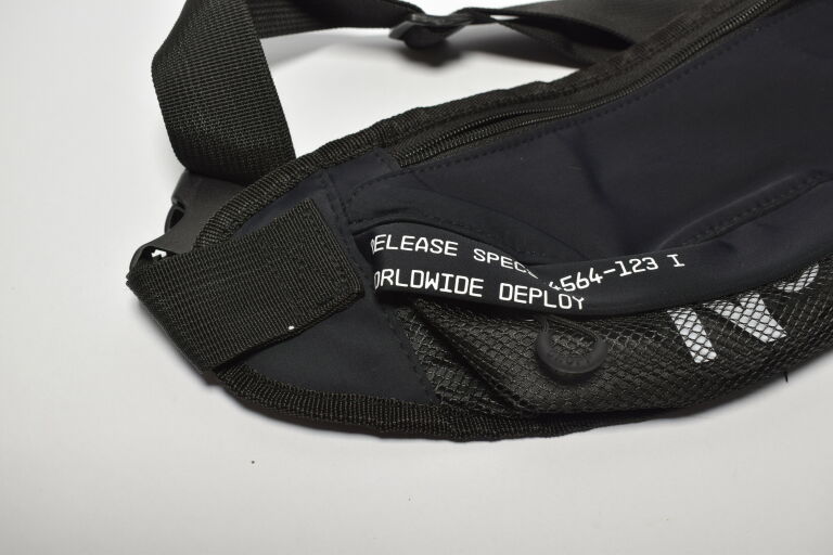 duza-nerkasaszetka-cropp-dlab-no-001-stan-powystawowy