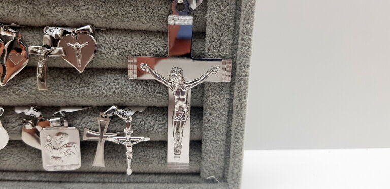 nowe-srebrne-zawieszki-925-material-srebro