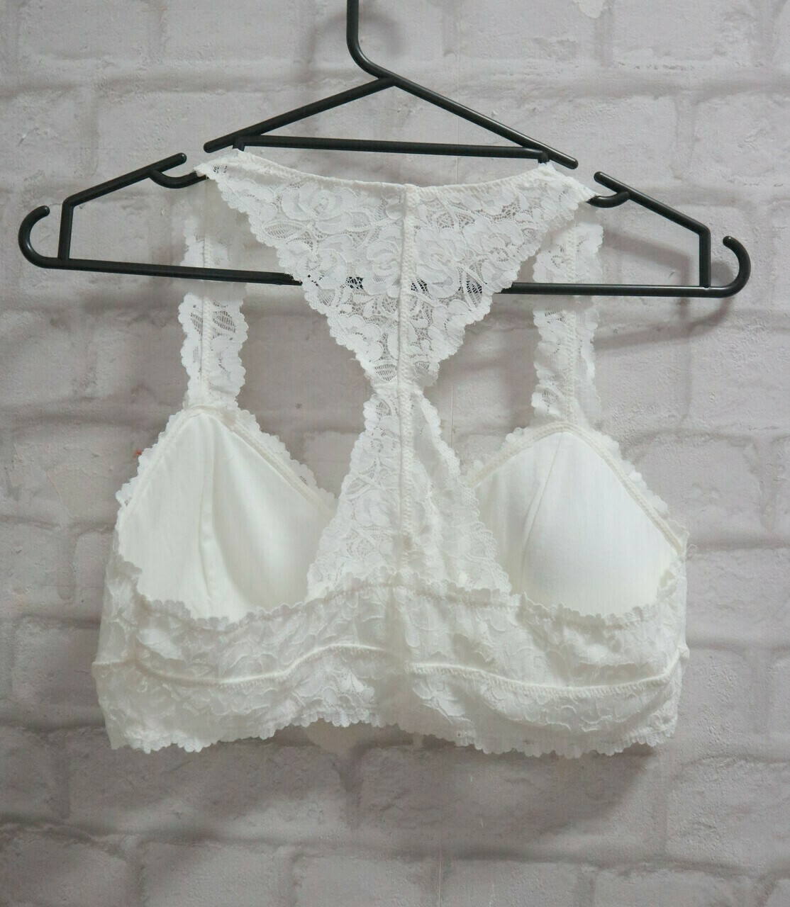 ladny-bialy-koronkowy-miekki-biustonosz-roz-l-rozmiar-inny