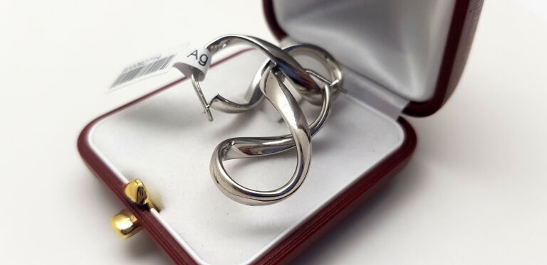 piekne-srebrne-kolczyki-kamien-bez-kamienia