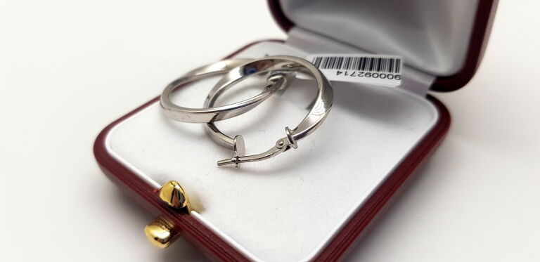 piekne-srebrne-kolczyki-product-id-1e5015af-6147-42b9-af8f-959361cdde11