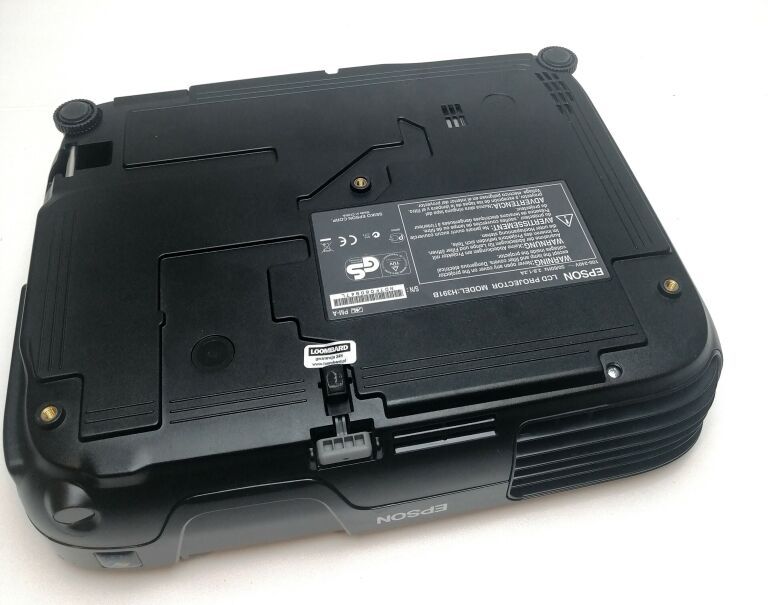 PROJEKTOR EPSON EB-S92