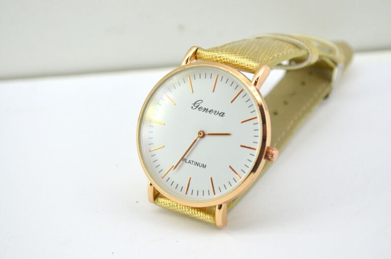 ZEGAREK DAMSKI GENEVA PLATINUM