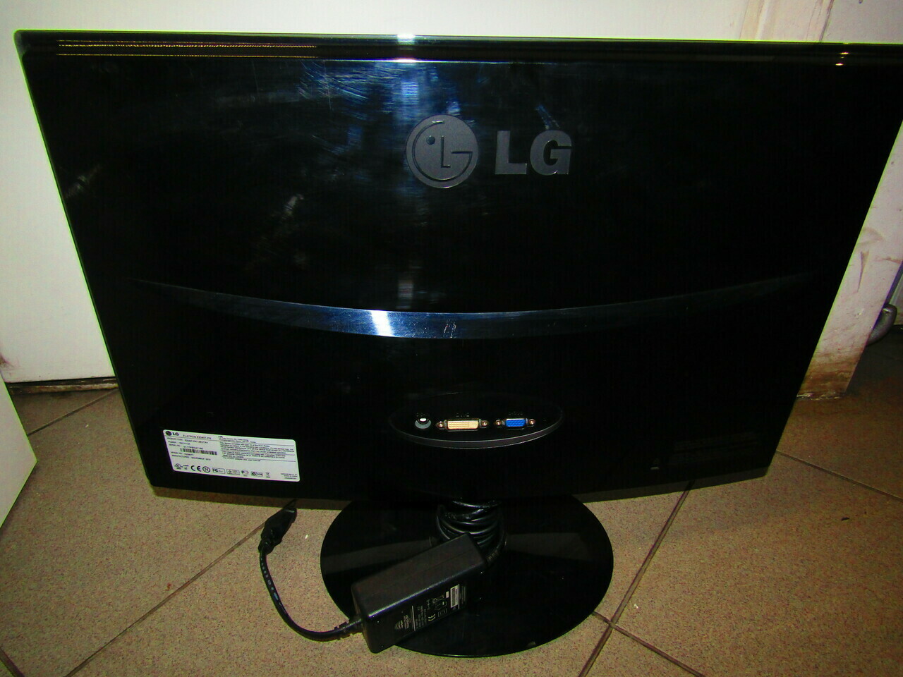 monitor-lg-flatron-e2240t-pn-kod-producenta-e2240t-pn