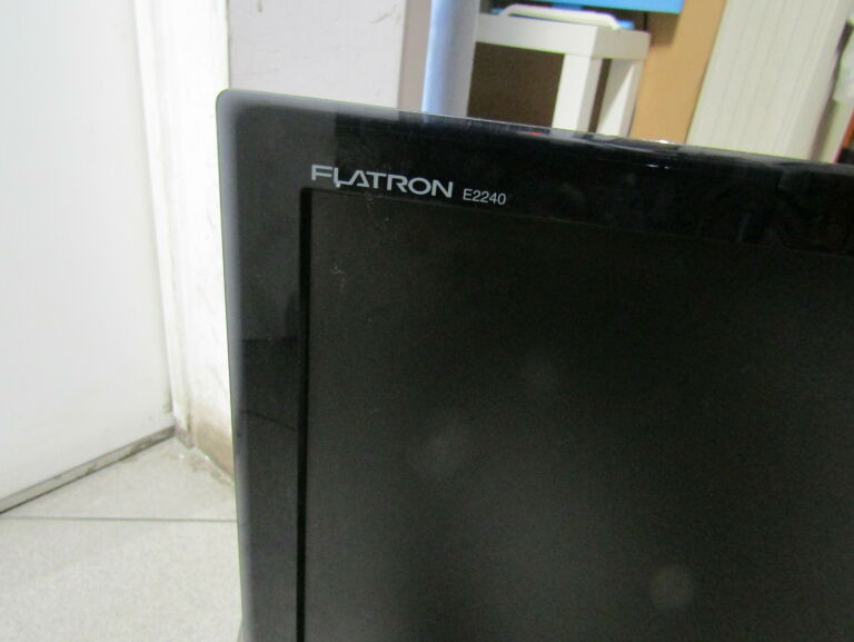 MONITOR LG FLATRON E2240T-PN