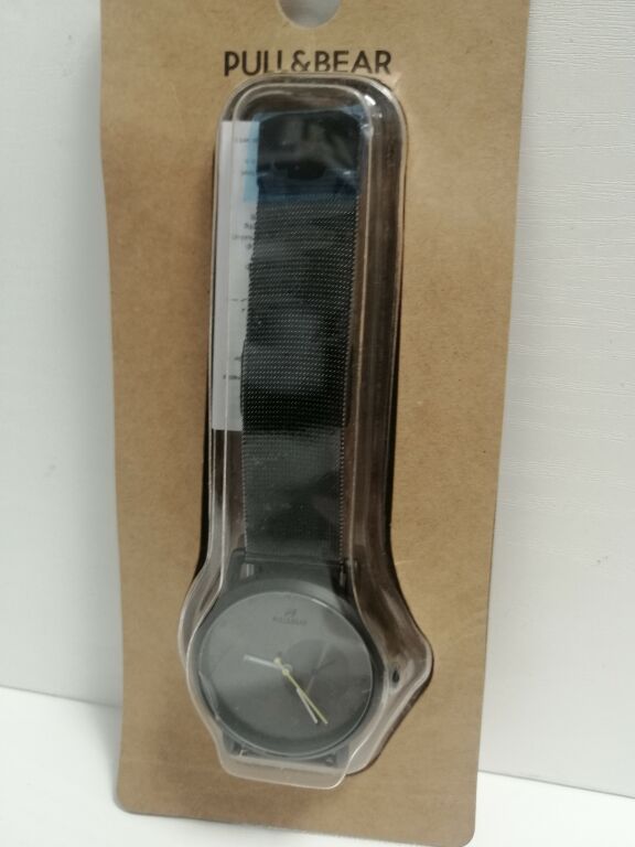 zegarek-pullbear-sienkiewicza-55-wroclaw-sc
