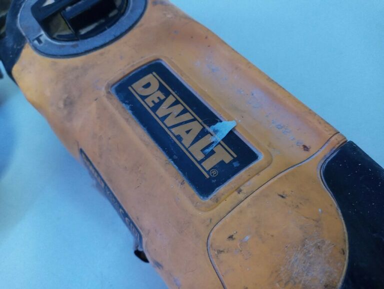 MŁOTOWIERTARKA DEWALT D25124