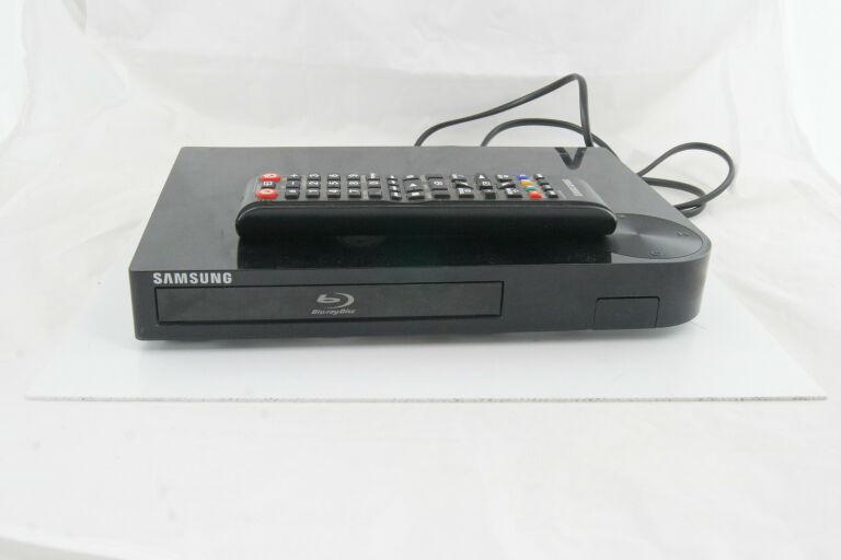 ODTWARZACZ BLU-RAY SAMSUNG BD-F5100 + PILOT