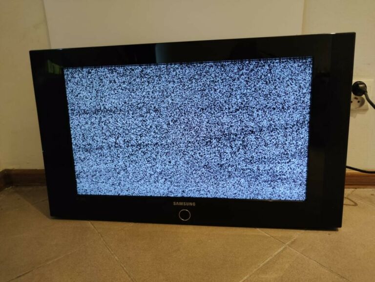 TV 26'' SAMSUNG LE26A330J1 BRAK PILOTA I PODSTAWY
