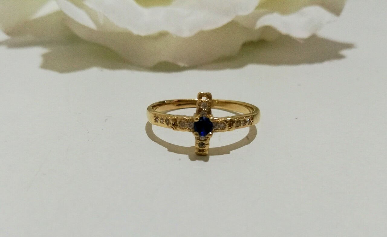 pierscionek-krzyz-z-niebieskim-oczkiem-r18-waga-197