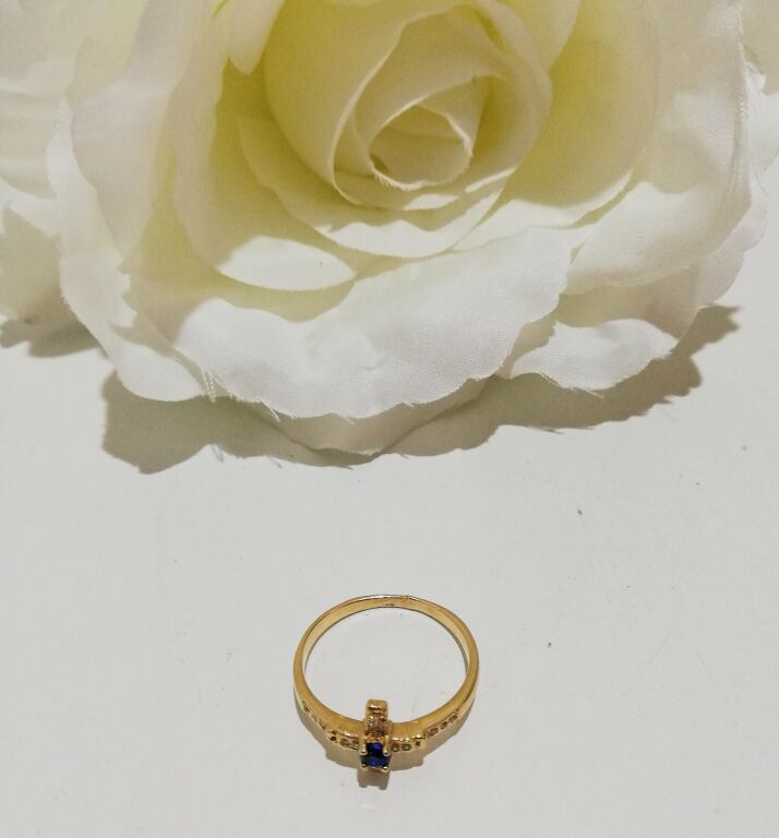 pierscionek-krzyz-z-niebieskim-oczkiem-r18-rozmiarsrednica-wew-mm-372-18