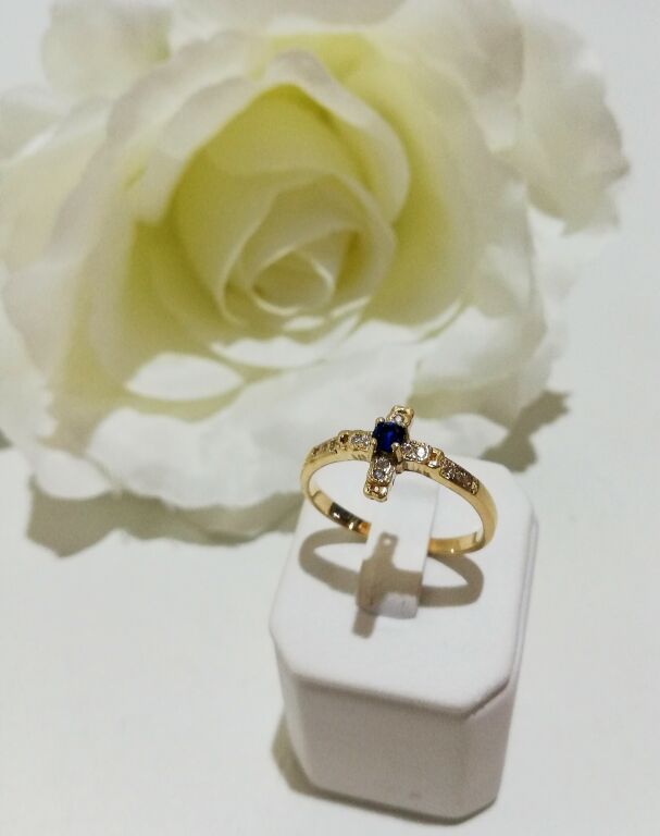 pierscionek-krzyz-z-niebieskim-oczkiem-r18-kamien-17088-128