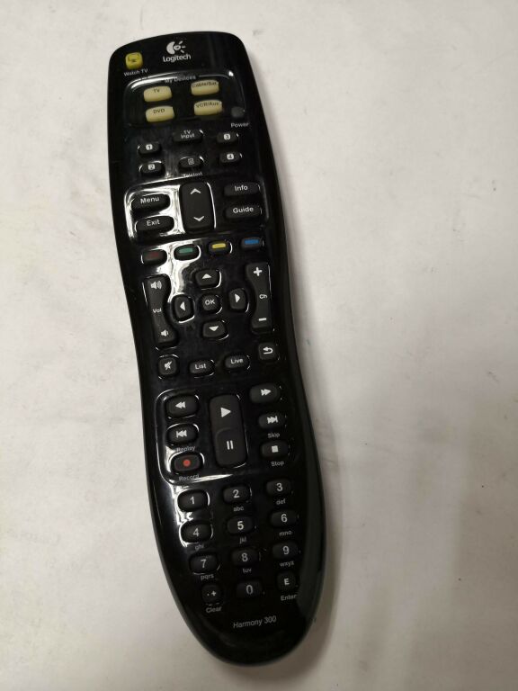 tuner-ferguson-ariva-150-combo-pilot-logitech-kod-producenta-ariva-150-combo