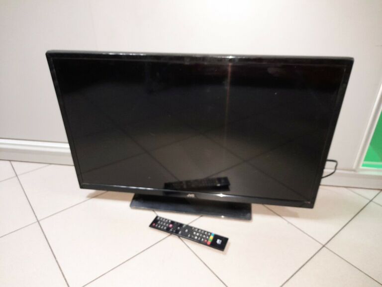 TV JVC 32 LT-32VH30K PILOT KARTON