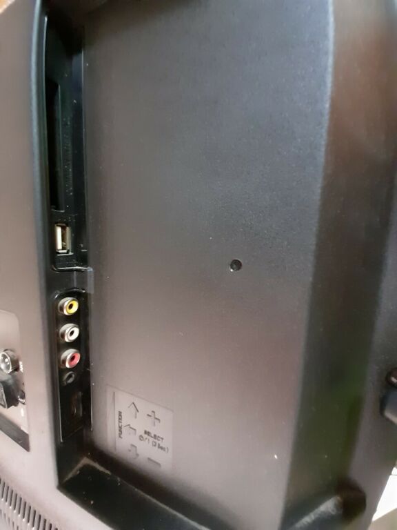 TV JVC 32 LT-32VH30K PILOT KARTON