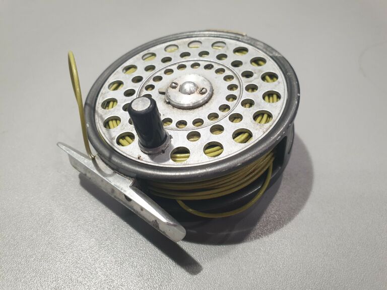 kolowrotek-vintage-made-by-hardy-bros-ltd-england-marka-inna