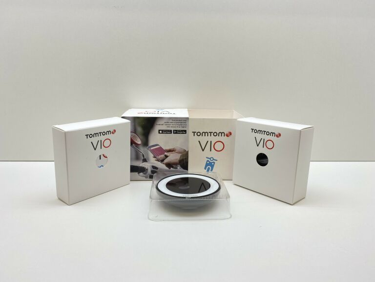 nawigacja-na-rower-skuter-tomtom-4sp00-stan-powystawowy