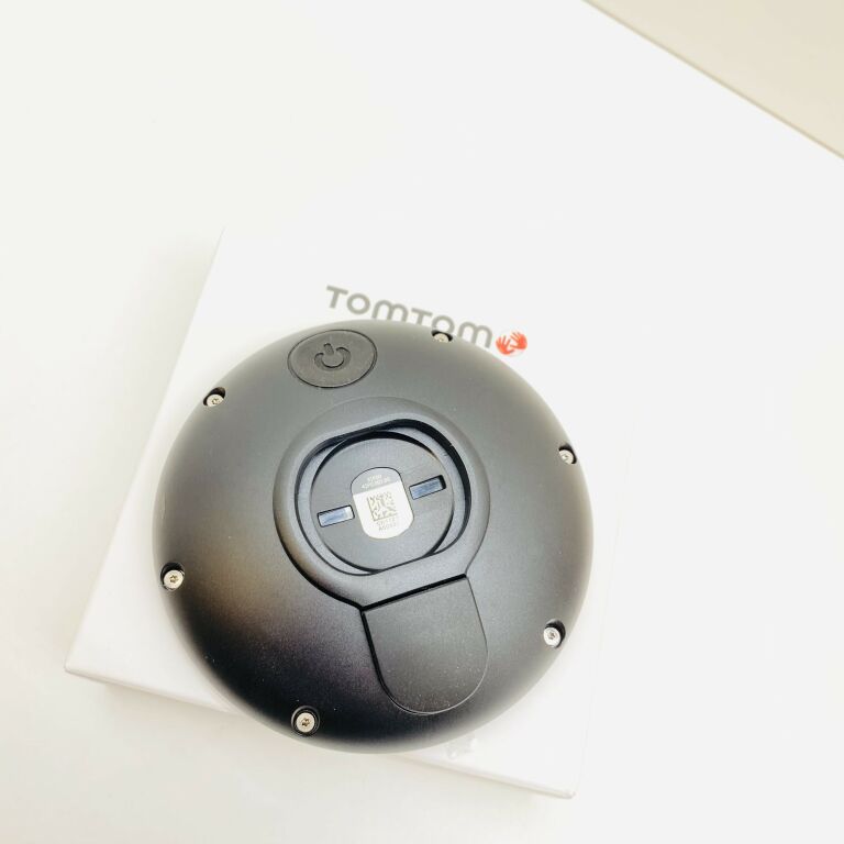 nawigacja-na-rower-skuter-tomtom-4sp00-ean-636926080392