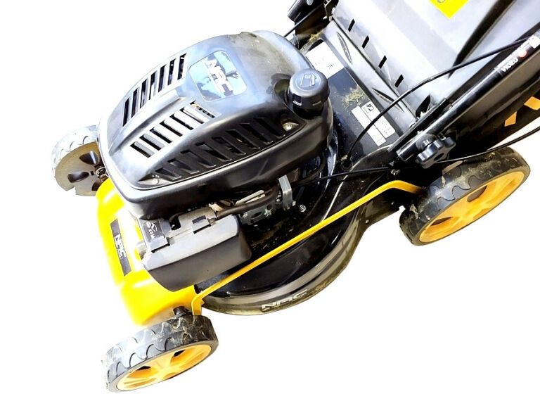 kosiarka-spalinowa-z-napedem-nac-ls1010-l-25kw-seria-ls1010-l