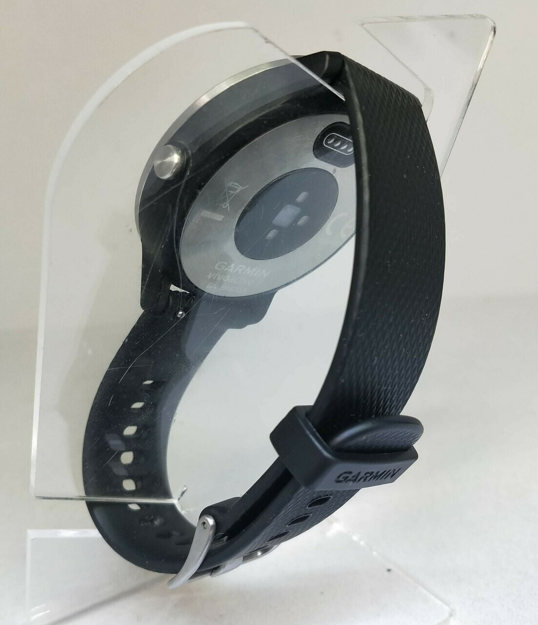 smartwatch-garmin-vivoactive-3-roczna-gwarancja-marka-garmin