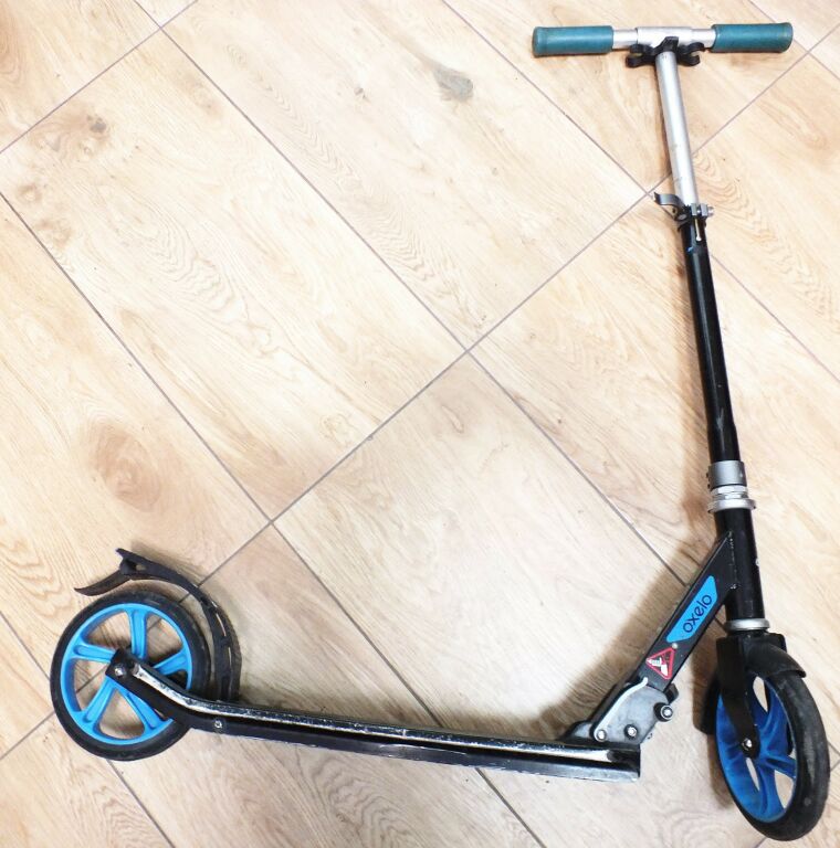 HULAJNOG SKOOTER MID 7 OXELLO