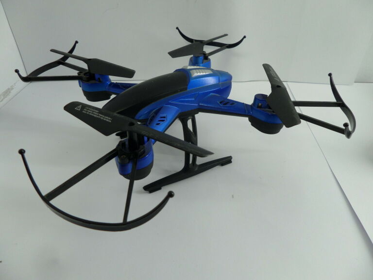 zdalnie-sterowany-dron-quadcopter-24-seria-0000