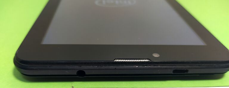 TABLET KIANO SLIMTAB 7 3 GR * USZKODZONY SLOT SIM