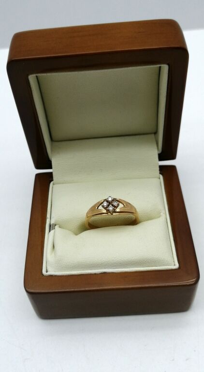 zloty-perscionek-4-cyrkonie-585-28g-pilsudskiego-27-jaworzno