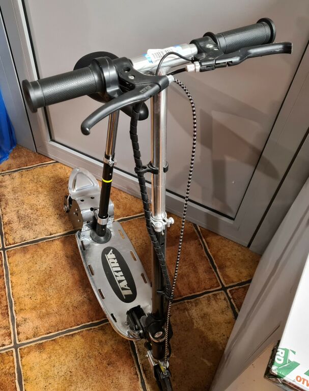 HULAJNOGA ELEKTRYCZNA Z SIEDZONKIEM TAKIRA