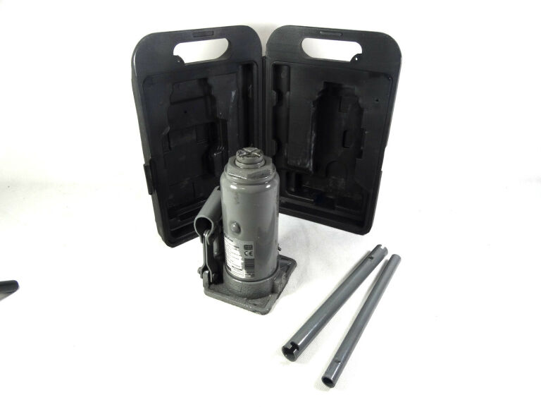 PODNOŚNIK HYDRAULICZNY DO 5 TON CAR XTRAS
